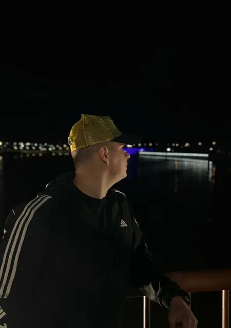 Kirill de Vitoria, tengo 25 años, listo para conocer para relación sin ataduras