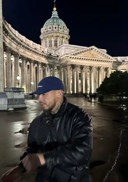 Tim из Амстердама, ищу на сайте общение