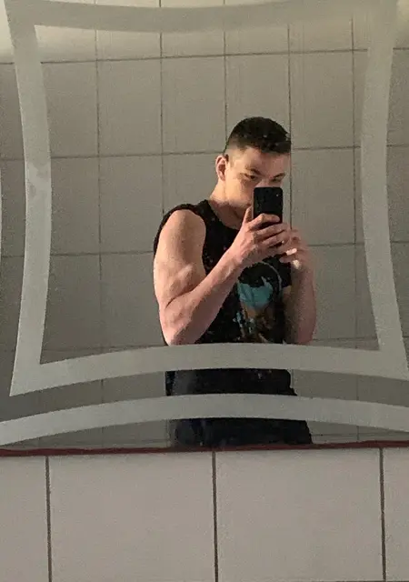 Алекс из Вены, ищу на сайте дружбу