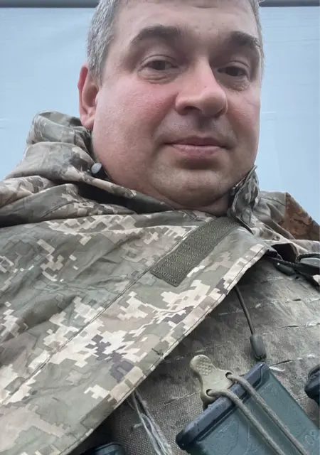 Сергій из Ровно, мне 42, познакомлюсь для открытые отношения