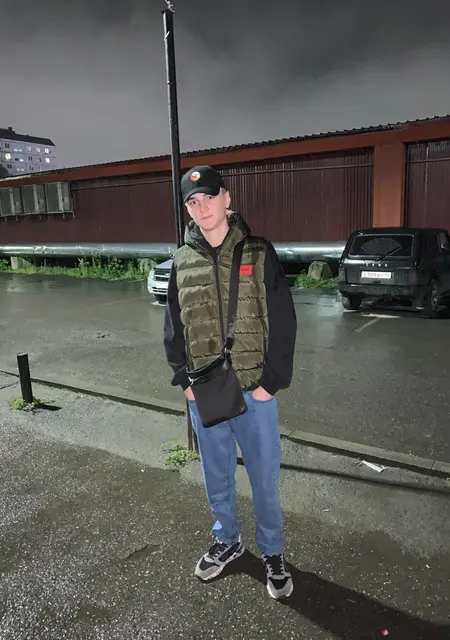 Rick з Бердянська, шукаю на сайті приємне проведення часу