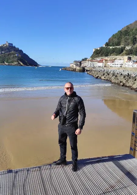 Я Влад, 50, знакомлюсь для приятного времяпровождения в Черновцах