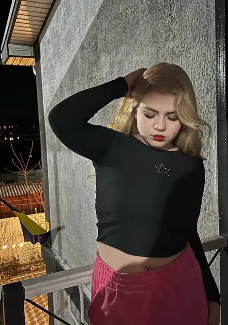 Вика з Харків, шукаю на сайті дружбу