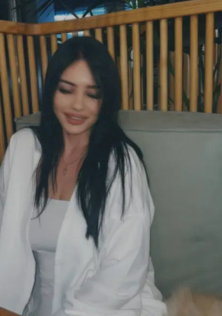 Мария из Таллина, мне 25, познакомлюсь для постоянных отношений