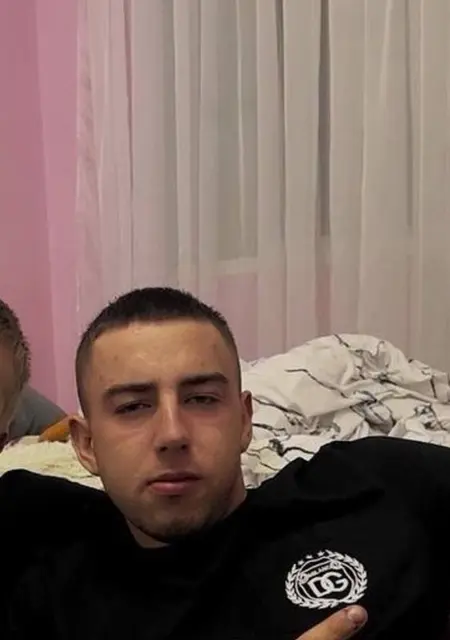 Игорь из Скадовска, мне 23, познакомлюсь на одну ночь