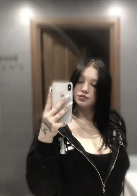 Котик из Днепра, мне 21, познакомлюсь для приятного времяпровождения