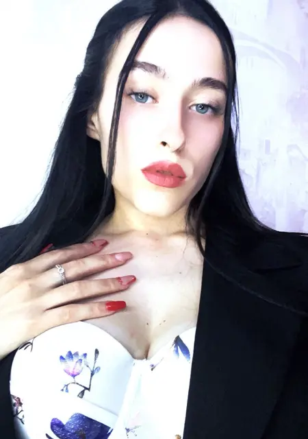 Я Inna, 22, из Николаева, ищу знакомство для приятного времяпровождения