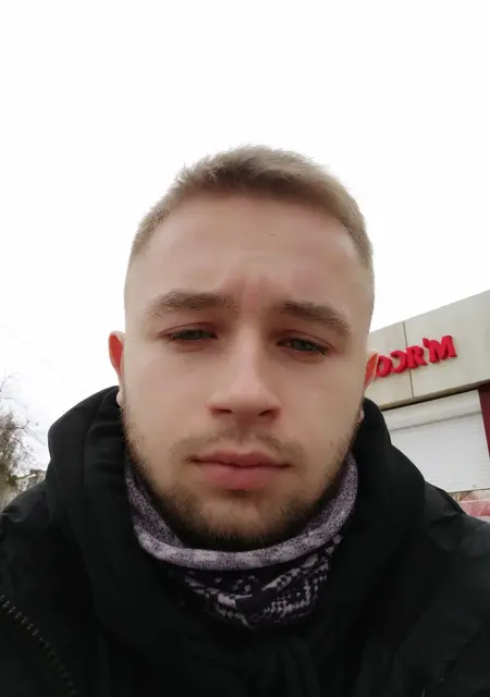 Едуард з Мелітополя, шукаю на сайті спілкування