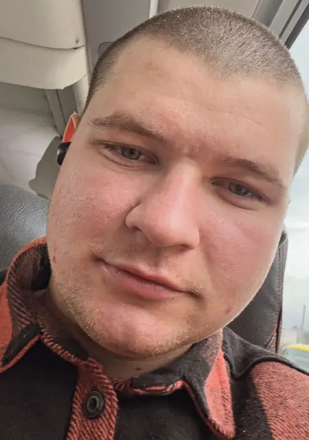 Sasha из Гревесмюлен, ищу на сайте вирта