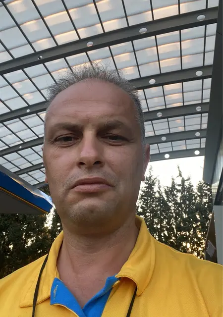 Ersen из Измира, ищу на сайте вирта