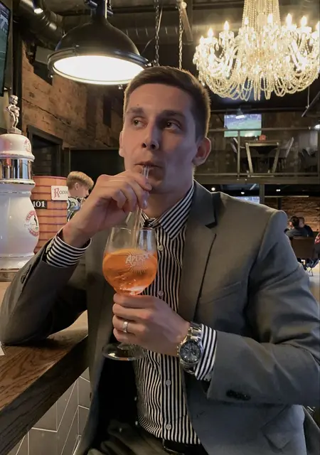 Artem de Valencia, tengo 28 años, listo para conocer para relación a largo plazo