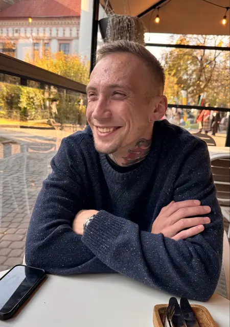 Я Юра, 28 років, знайомлюсь на одну ніч у Івано-Франківську