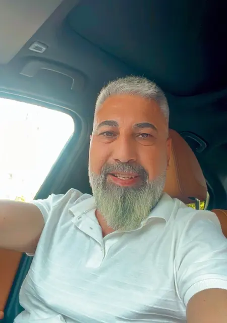 Cuneyt из Измира, мне 38, познакомлюсь для дружбы