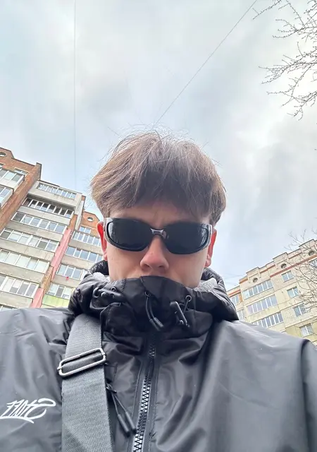 Я Женя, 19 років, знайомлюсь без зобов'язань у Хмельницькому