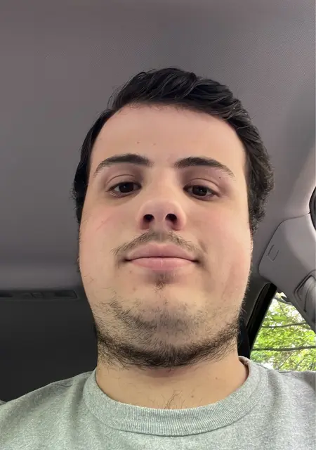 Pierre из Ножан-ле-Ротру, ищу на сайте общение