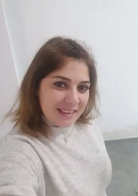 Elena из Бухареста, мне 40, познакомлюсь