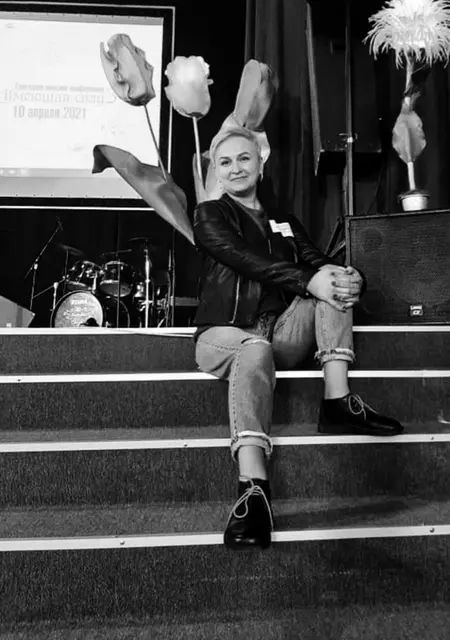 Я Татьяна, 43, знакомлюсь без обязательств в Николаеве