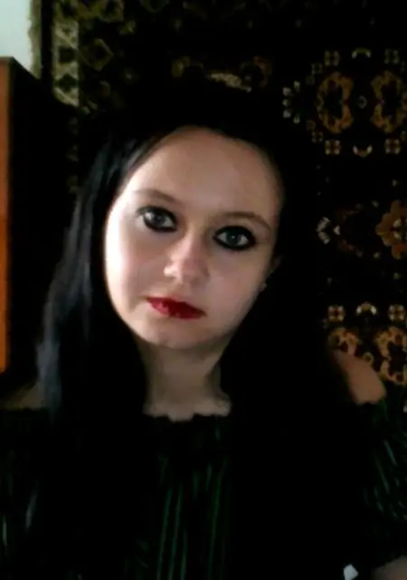 Я Алина, 33, знакомлюсь без обязательств в Ровно