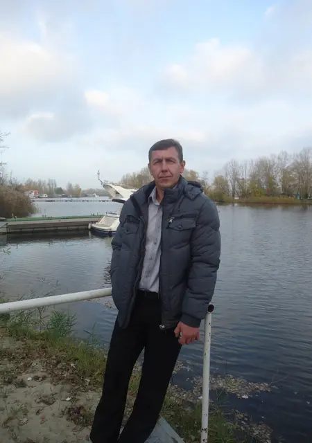 Ruslan из Хмельницкого, ищу на сайте знакомства на одну ночь