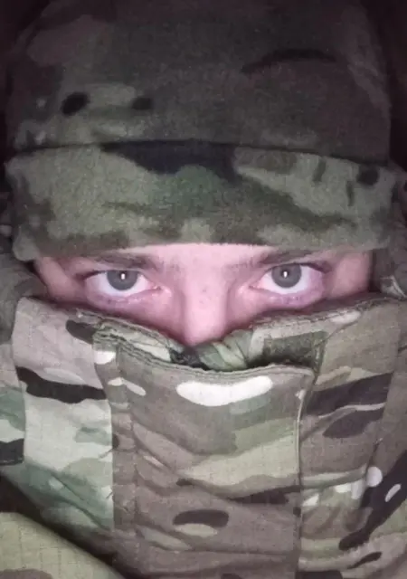 Я Евгений, 29 років з Lutuhyne, шукаю знайомства без зобов'язань