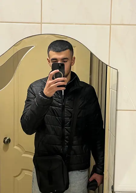 Я Muslim, 20, знакомлюсь на одну ночь в Днепре