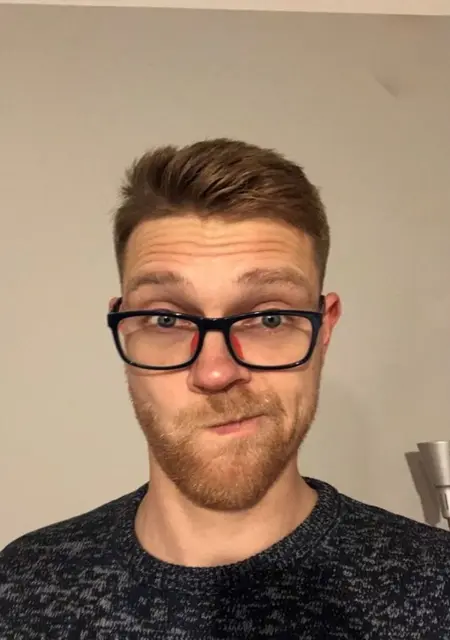 Я Wojtek, 35, знакомлюсь в Варшаве