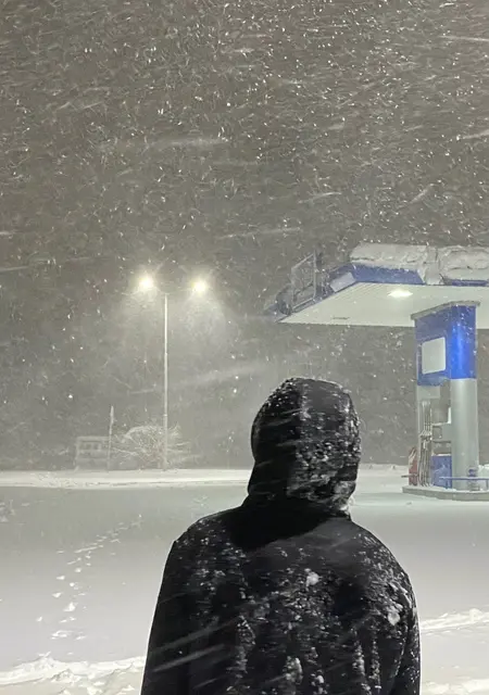 Миша из Черкасс, мне 20, познакомлюсь без обязательств