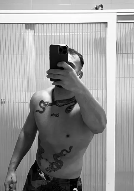 Ion из Леганес, мне 26, познакомлюсь на одну ночь