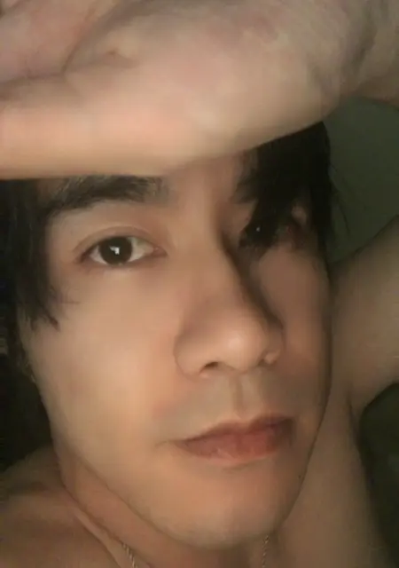 Xin из Фуэнлабрада, ищу на сайте приятное времяпровождение