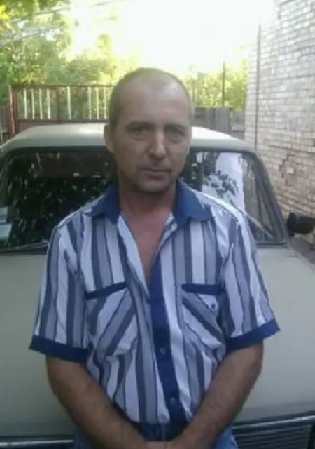 Я Aleksandr, 57 років, знайомлюсь без зобов'язань у Горлівці