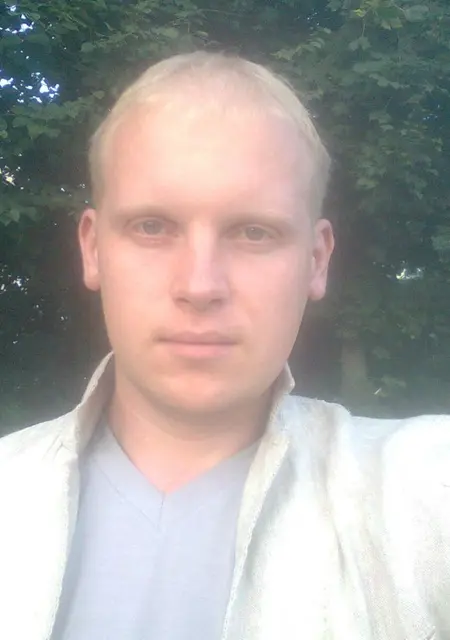 Я Maks, 39, из Могилёва, ищу знакомства без обязательств