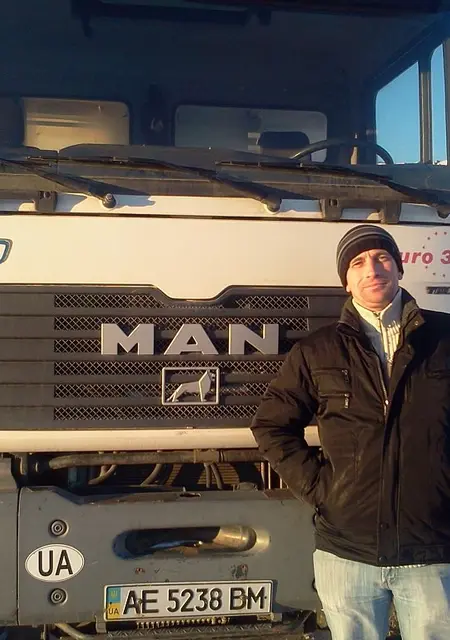 Митя из Днепра, ищу на сайте знакомства без обязательств