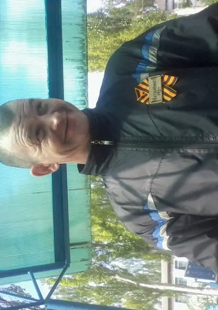 Дмитрий из Шахтерска, мне 38, познакомлюсь на одну ночь