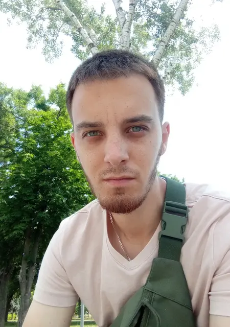 Никита из Мариуполя, мне 26, познакомлюсь на одну ночь