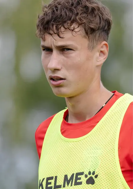 Я Danil, 19 років, знайомлюсь без зобов'язань у Дніпрі