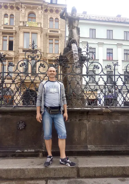 Андрей Марценюк из Днепра, ищу на сайте знакомства на одну ночь