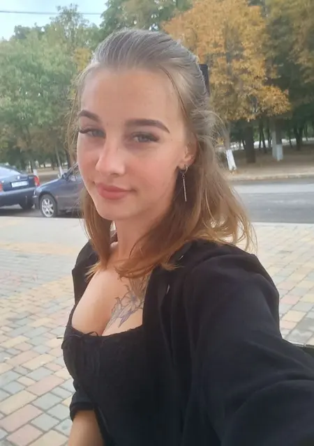 Я София, 21 років, знайомлюсь на одну ніч у Одеса