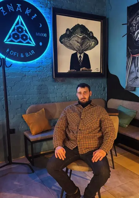 Я Artur, 28 років, знайомлюсь на одну ніч у Харкові