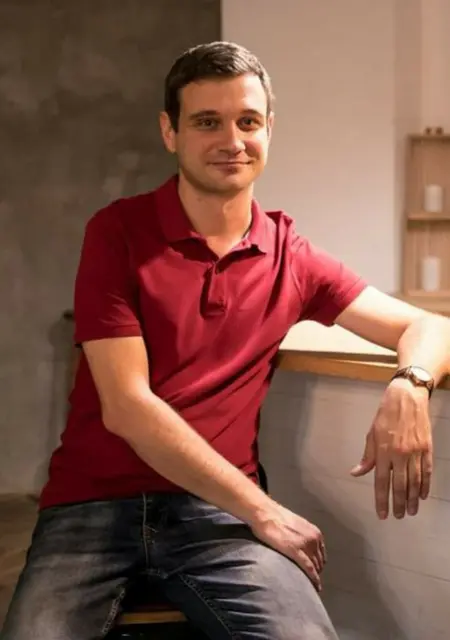 Евгений из Днепра, мне 41, познакомлюсь для приятного времяпровождения