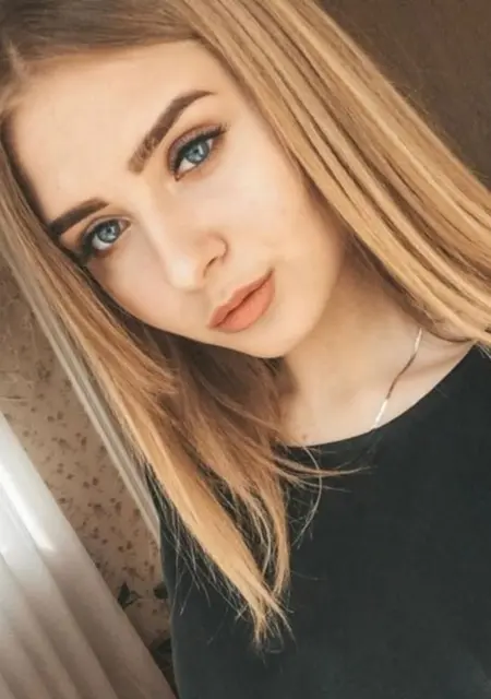 Я Карина, 25, знакомлюсь без обязательств в Мариуполе