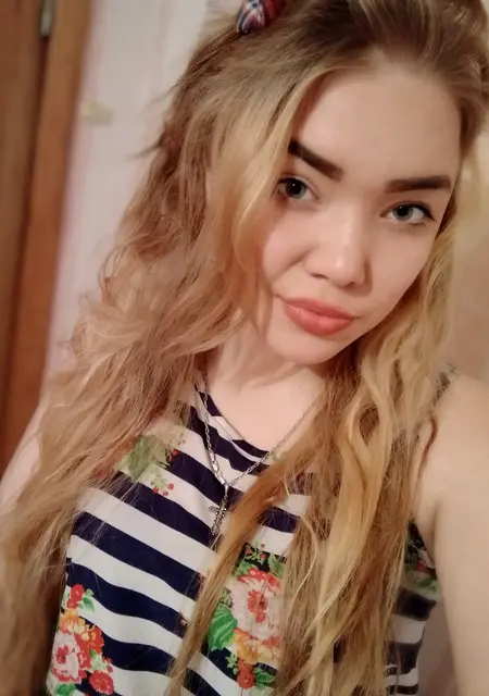 Я Лилия, 25, знакомлюсь для приятного времяпровождения в Виннице