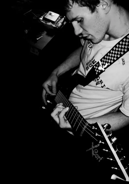 Я Артем, 33, из Полоцка, ищу знакомство для приятного времяпровождения