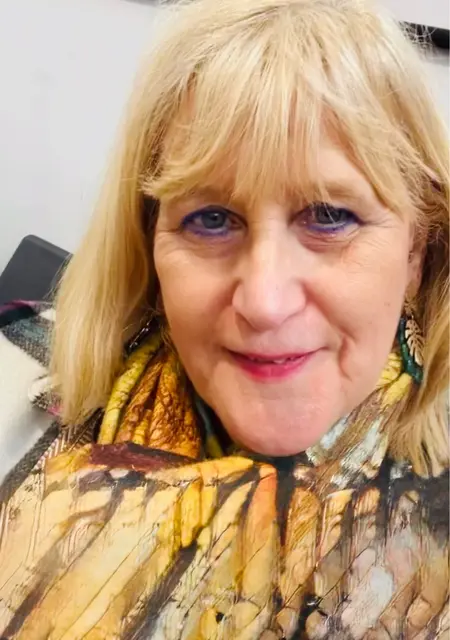 Я Sonia, 74, из Берна, ищу знакомство для постоянных отношений