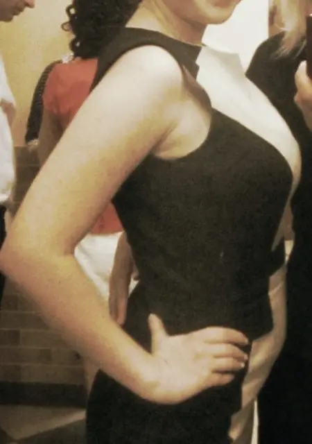 Я Элина, 30, знакомлюсь для постоянных отношений в Виннице