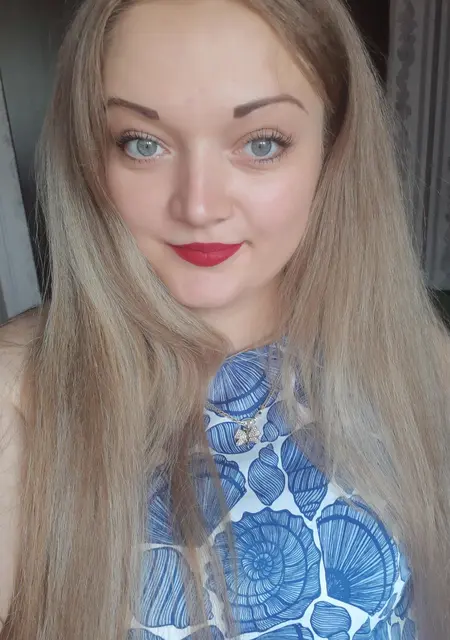 Алена из Лимбург-ан-дер-Лан, мне 32, познакомлюсь на одну ночь