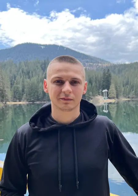 Игорь из Жёлтых Воды, ищу на сайте общение