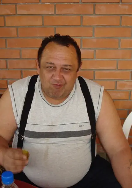 Igor из Никополя, мне 61, познакомлюсь на одну ночь