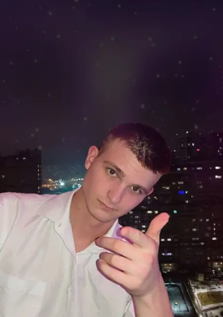 Я Алексей, 25, знакомлюсь на одну ночь в Вуппертали