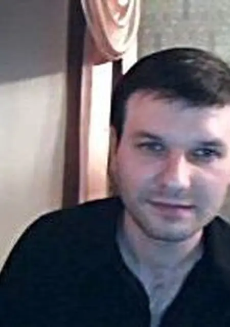 Александр из Харькова, ищу на сайте знакомства без обязательств