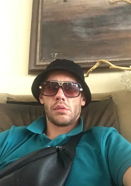 Я Arci, 41, знакомлюсь без обязательств в Одессе